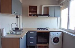 Apartament cu 3 camere, etaj intermediar zona Alexandru Vlahuta 