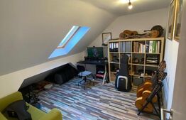 Apartament 4 camere in Baciu, 98mp, parcare inclusa,  2 bai, balcon view superb