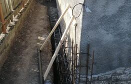 Casa renovabila, 1508 mp teren, Vultureni