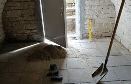 Casa renovabila, 1508 mp teren, Vultureni