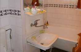 4 camere, decomandat, 78 mp, boxa, zona Golden Tulip