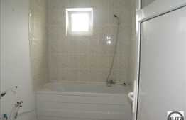 Mansarda cu 1 camera, 36 mp, zona magazinului Unicarm! Posibilitate RATE!