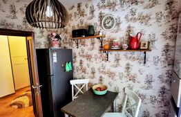 Apartament 2 cam deco, 53mp, parter, boxa 15mp si parcare la cheie, Zona Petrom 