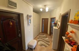 Apartament 2 cam deco, 53mp, parter, boxa 15mp si parcare la cheie, Zona Petrom 