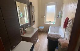 Apartament 2 cam deco, 53mp, parter, boxa 15mp si parcare la cheie, Zona Petrom 