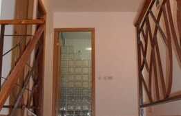 Apartament cu scara interioara, 124 mp, mobilat si utilat! Zona Stejarului!