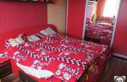 4 camere, 80 mp, balcon, boxa la subsol, zona strazii Aleea Balea!