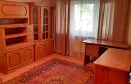 3 camere, 65 mp, decomandat, zona strazii Lunii