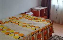 3 camere, 65 mp, decomandat, zona strazii Lunii