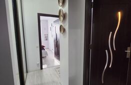 Apartament 3 camere, 76 mp, zona VIVO