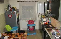 4 camere, decomandat, 78 mp, etaj intermediar, zona strazii Gheorghe Dima