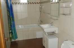 2 camere, 76 mp utili, semidecomandat, partial mobilat, zona strazii Horea.