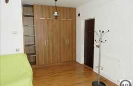 2 camere, 76 mp utili, semidecomandat, partial mobilat, zona strazii Horea.