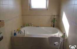 2 camere, 72 mp, decomandat, parcare, zona strazii Campului!