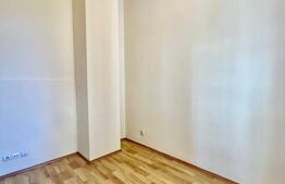 Apartament cu 3 camere decomandate, Parter Inalt, Centru, zona Horea
