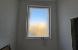 Casă cu Design Modern și Panoramă Superbă în Dezmir