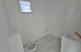 Casă cu Design Modern și Panoramă Superbă în Dezmir