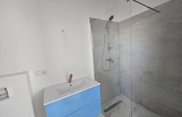 Casă cu Design Modern și Panoramă Superbă în Dezmir