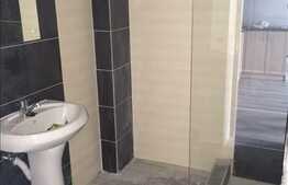 De vanzare apartament 2 camere, 39 mp, garaj, zona Piata 1 Mai