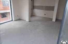 3 camere, 65 mp utili, imobil nou, semifinisat! Parcare! Zona Calea Floresti!