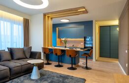 Penthouse de lux, 4 camere, 90 mp, terasa cu jacuzzi de 70 mp