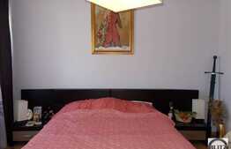 Vanzare apartament 3 camere, 106 mp, boxa, parcare, zona strazii Bucium