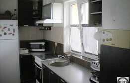 Vanzare apartament 2 camere, 51 mp, decomandat, zona strazii Campului