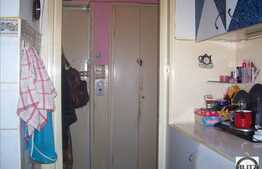 Vanzare apartament cu 2 camere, 44 mp, zona Aleea Bizusa