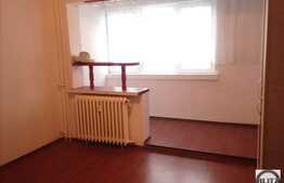 2 camere, 52 mp, decomandat, zona strazii Parang