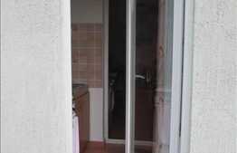 De vanzare apartament de 32.27 mp, terasa de 25 mp, parcare cu CF! Zona Eroilor!