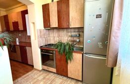 Apartament cu 2 dormitoare, 60 mp, etaj intermediar, parcare, zona Porii