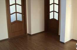 4 camere de vanzare, 94 mp, cu loc parcare, zona BRD Marasti