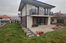 Casa individuala a 136mp langa padure, cu view deosebit, teren 460 mp Chinteni