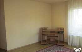 2 camere, 54 mp, balcon de 10 mp, etaj intermediar, parcare cu CF! Zona Terra!