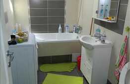 De vanzare apartament 3 camere, 54 mp, boxa subsol, zona strazii Dambovitei