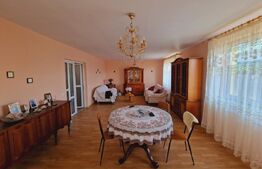 Casă 5 camere, Tărlungeni 