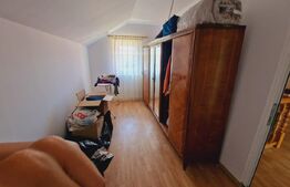 Casă 5 camere, Tărlungeni 