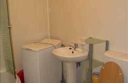 42 mp pentru ap 1 cam!