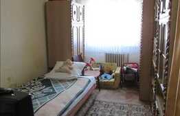 Vanzare apartament 4 camere, 80 mp, loc parcare, zona strazii Bucegi