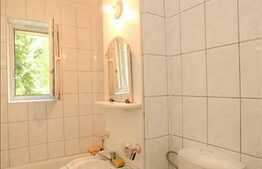 Vanzare apartament cu 2 camere, 51,23 mp, boxa, zona strazii Calea Floresti