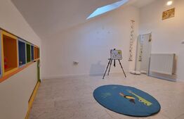 Apartament 3 camere, 77 mp utili, parcare, zona Florilor !