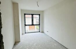 Apartament PASIV, 3 camere, 2 bai, parcare, UNIC in Floresti, zona Semicentrala 