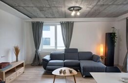 Apartament de 3 camere, 77 mp, balcon, parcare, zona Calea Turzii