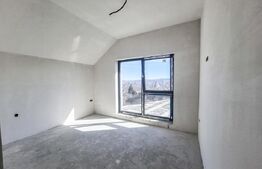 Duplex cu garaj, 156 mp Dâmbul Rotund