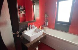 Apartament 3 camere decomandate, 74 mp, zona-Intre Lacuri