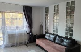 Apartament 3 camere decomandate, 74 mp, zona-Intre Lacuri