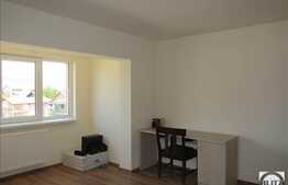 2 camere, 72 mp, 1 balcon, zona strazii Ioan Rus!