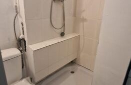 Camera de camin , zona Tractorul cu baie 