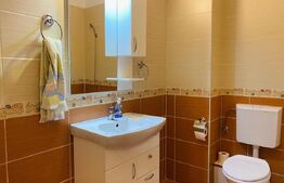 Apartament cu 2 camere, decomandat, 55 mp, parcare, zona Edgar Quinet