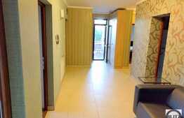 Apartament 4 camere, 150 mp, mobilat si finisat lux, garaj, AC, zona strazii C.A Rosetti